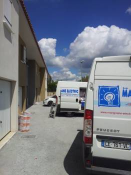 Lotissement Les lavandes sur Istres - électricité et chauffages de 15 villas - Chantier livré.